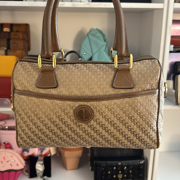 Gucci Bag - Picture 2 of 7